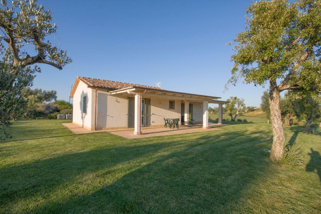 Agriturismo Il Mirto Pescia Romana Luaran gambar