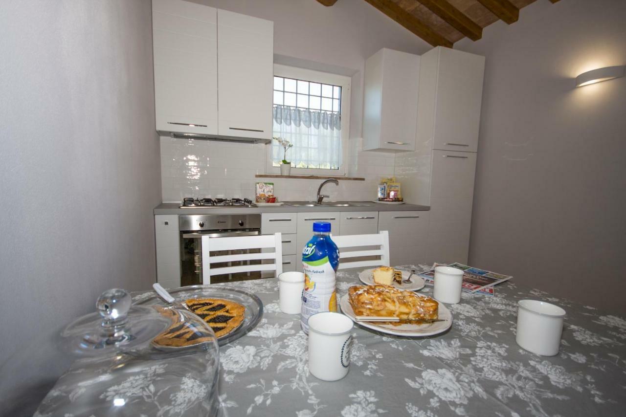 Agriturismo Il Mirto Pescia Romana Luaran gambar