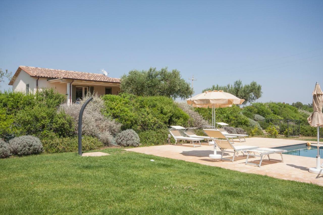Agriturismo Il Mirto Pescia Romana Luaran gambar